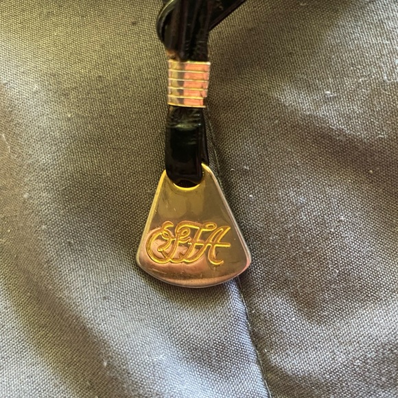 😍liquidate Saks Fifth Avenue XXS vintage handbag - Picture 4 of 16